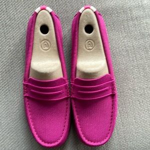 New Rothy’s drivers